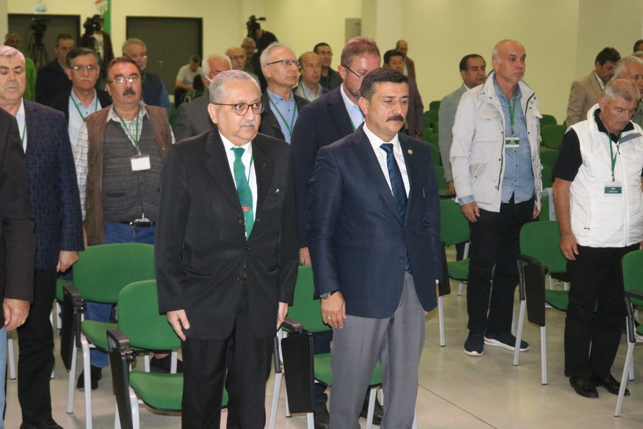 Bursa’nın vekili Selçuk Türkoğlu’dan Bursaspor sözleri Bursa’nın vekili Selçuk Türkoğlu’dan Bursaspor sözleri