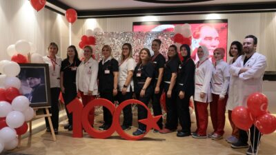 Bursa Özel Hayat Hastanesi Cumhuriyet’in 100. Yılında 29 Ekim Cumhuriyet