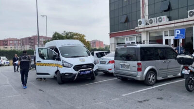 Büyükçekmece’de adliye önünde cinayet