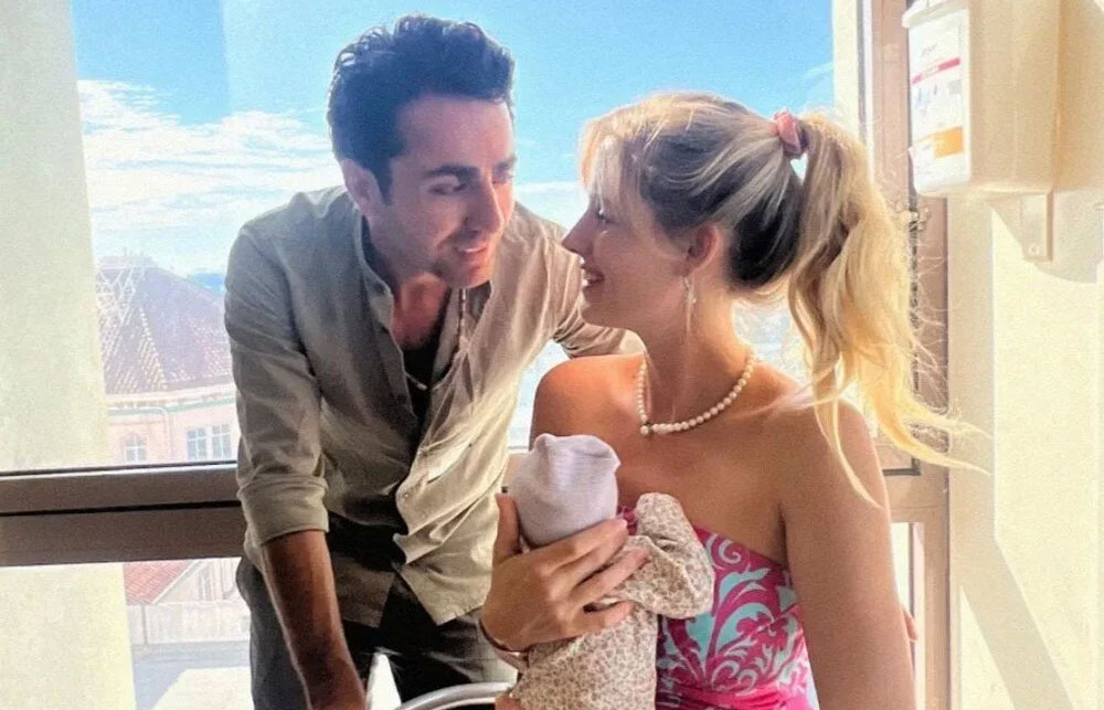 Wilma Elles üçüncü çocuğunu dünyaya getirdi