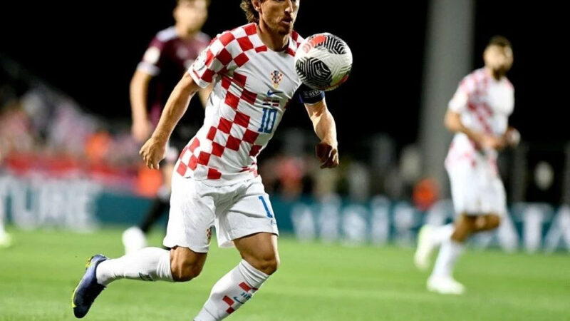 Hırvatistan Milli Takım kaptanı Luka Modric Arda Güler ve Türkiye
