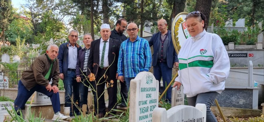 Bursaspor’un efsane ismi unutulmadı! Bursaspor’un efsane ismi unutulmadı!