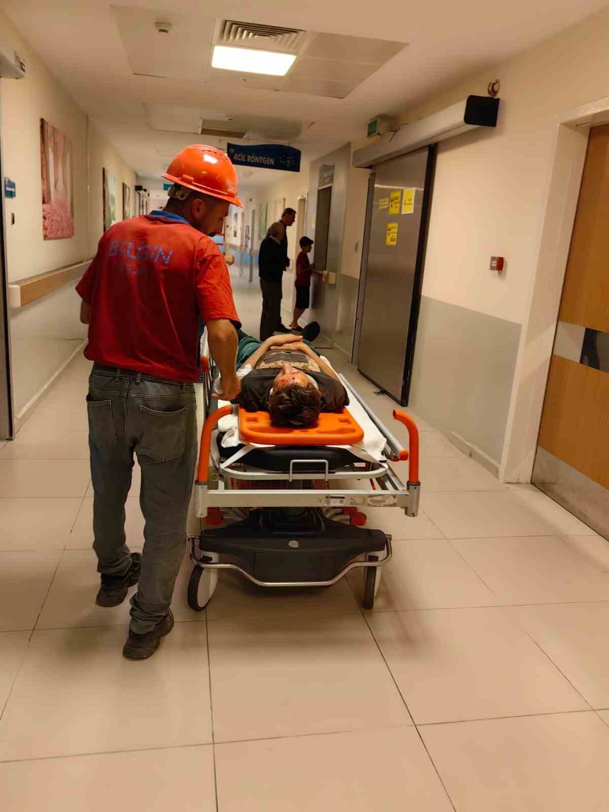 Bursa’da babasına su götürürken inşattan düştü! Bursa’da babasına su götürürken inşattan düştü!