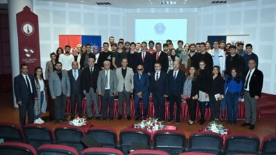 Başkan Aktaş, gençlerle tecrübelerini paylaştı