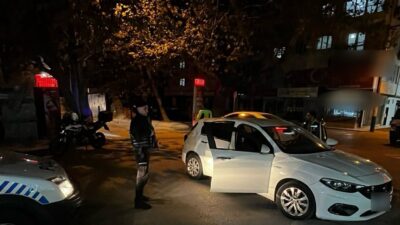 Bursa polisinden sıkı denetim: 5 gözaltı