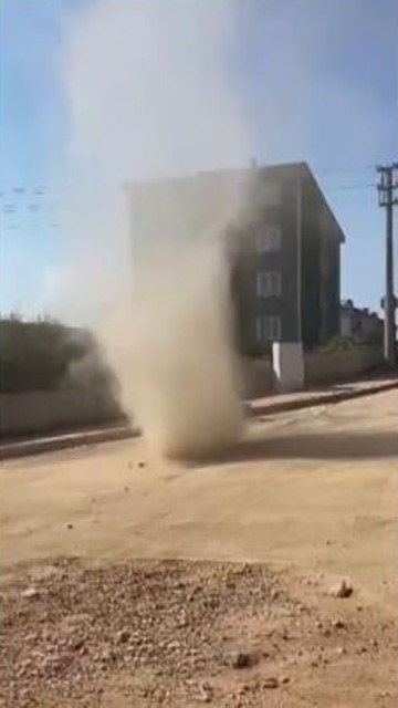 Bursa’da meydana gelen hortum korkuttu