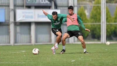 Bursaspor ara vermedi