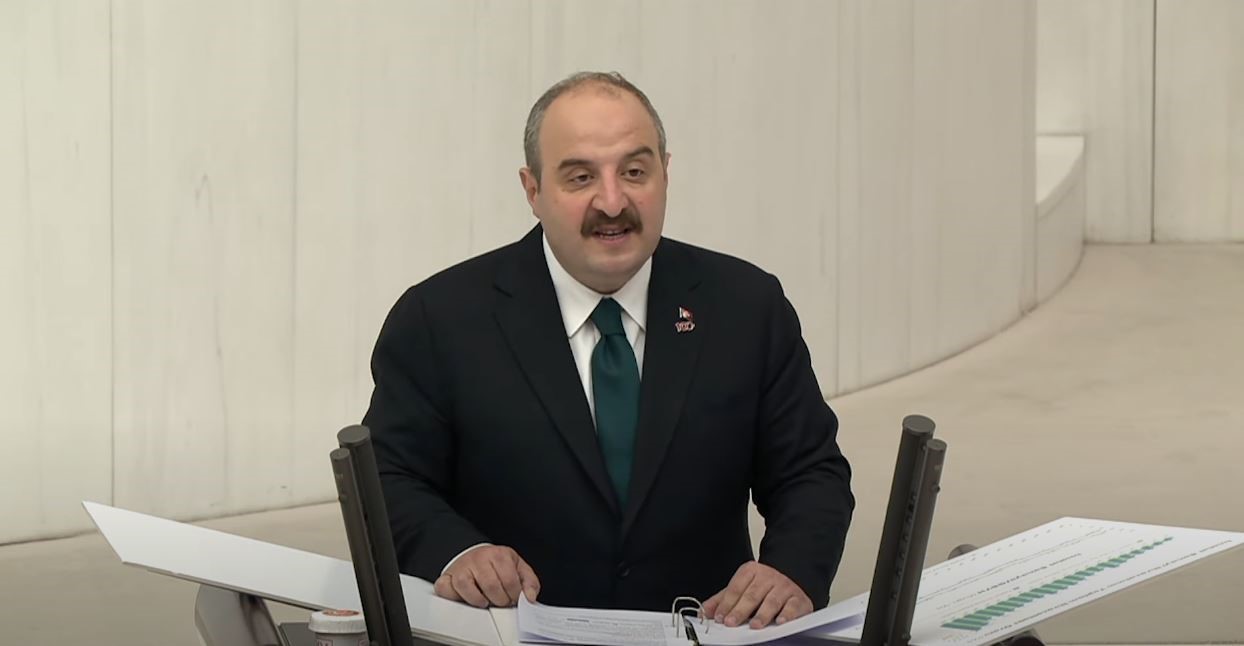 Bursa’nın vekili Mustafa Varank’tan o eleştirilere yanıt