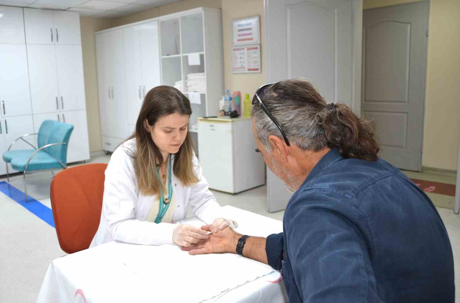 Bursa’daki o hastanede el hareket kısıtlılığına rehabilitasyon ile çözüm