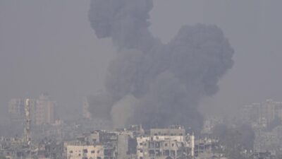 Gazze’nin dünyayla bağlantısını kesen İsrail’e dünya tepki gösterdi