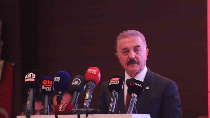 Büyükataman Bursa’da konuştu: ‘Kılıçdaroğlu’nun maskesi bir kez daha düştü’ Milliyetçi Hareket Partisi(MHP) Bursa İl Başkanlığı ev sahipliğinde 7 ilin