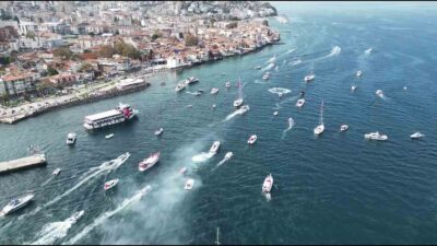Bursa’da 100. yıl coşkusu denize taştı