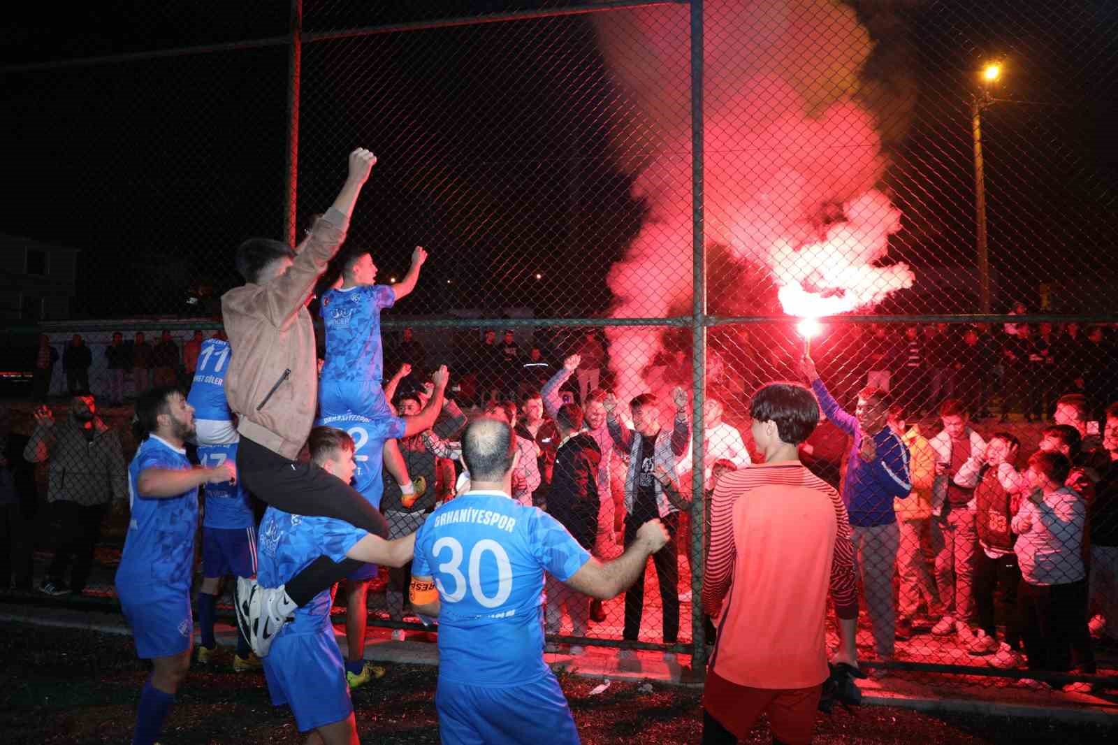 Bursaspor'un imparatoru Nejat Biyediç adı unutulmadı 1 nejat biyedic futbol turnuvasi sampiyonu orhaniye 7a7a5ec