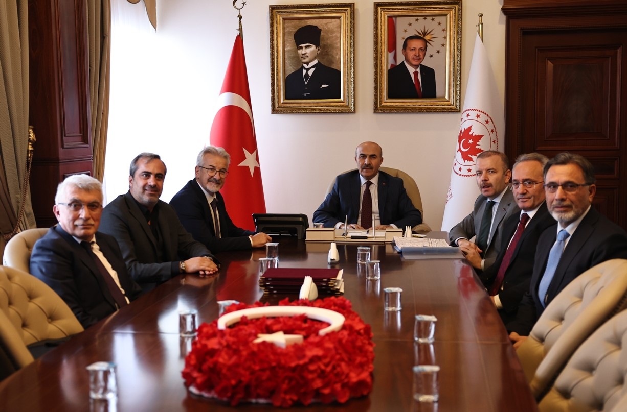 Bursa’da 5 dönümlük araziye yeni okul! İmzalar atıldı…