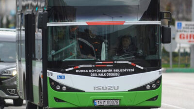 Bursa’da 65 yaş üstüne ulaşım kararı! Başkan Aktaş açıkladı