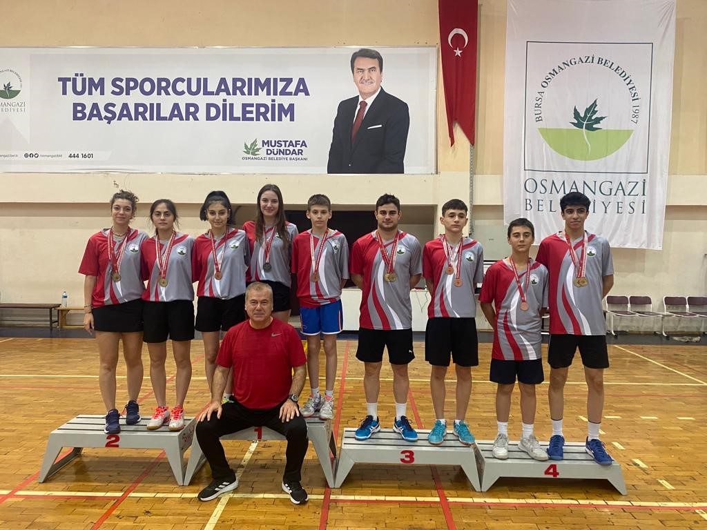 Osmangazi Belediyespor başarıya doymuyor