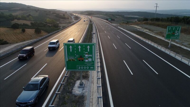 Karayolları Genel Müdürlüğü, otoyol ve köprü ücretlerine bu gece yarısından