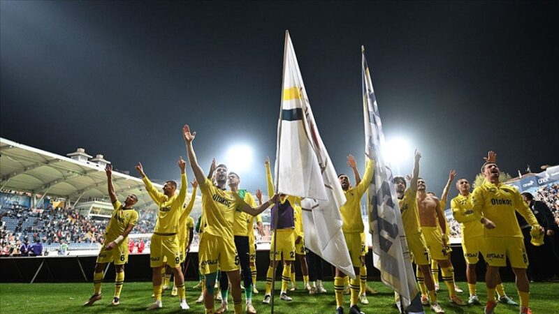 Trendyol Süper Lig'e 8'de 8 yaparak başlayan ve son 18