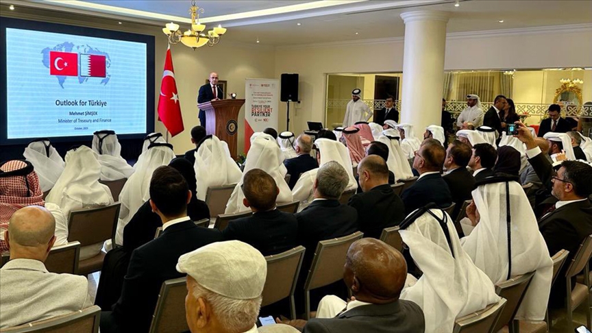 Bakan Şimşek, Körfez’de yatırım turunda