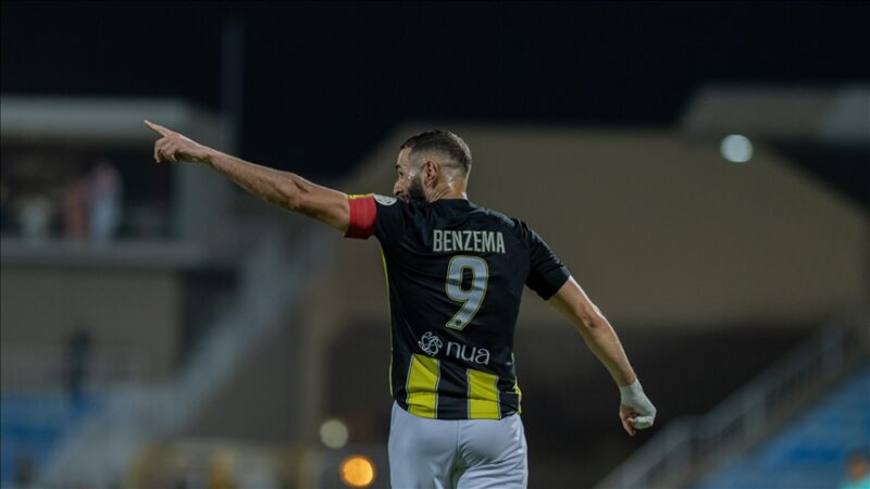 Yılın futbolcusuna verilen Altın Top (Ballon d'Or) ödülünün son sahibi