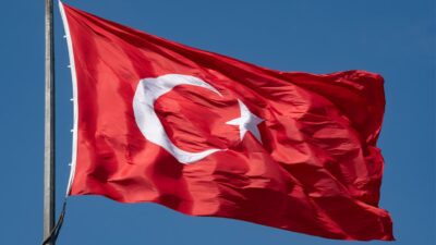 Türkiye’nin Helsinki Büyükelçiliği’ne saldırı