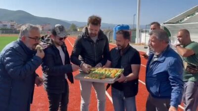 Bir dönem Bursaspor'da forma giyen efsane futbolculardan Elvir Baljic, Bursa’nın