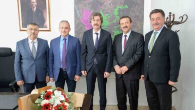 BUÜ’de yeni rektör yardımcısı göreve başladı