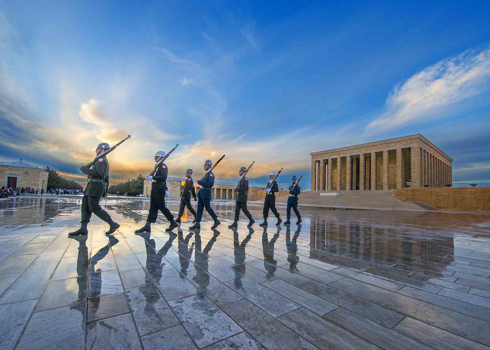 ‘Yüzyılın İzleri’ BursaFotoFest’te 1 yuzyilin izleri bursafotofestte 9ba7a98