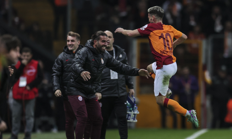 Mertens bu sezon ligde golle tanıştı