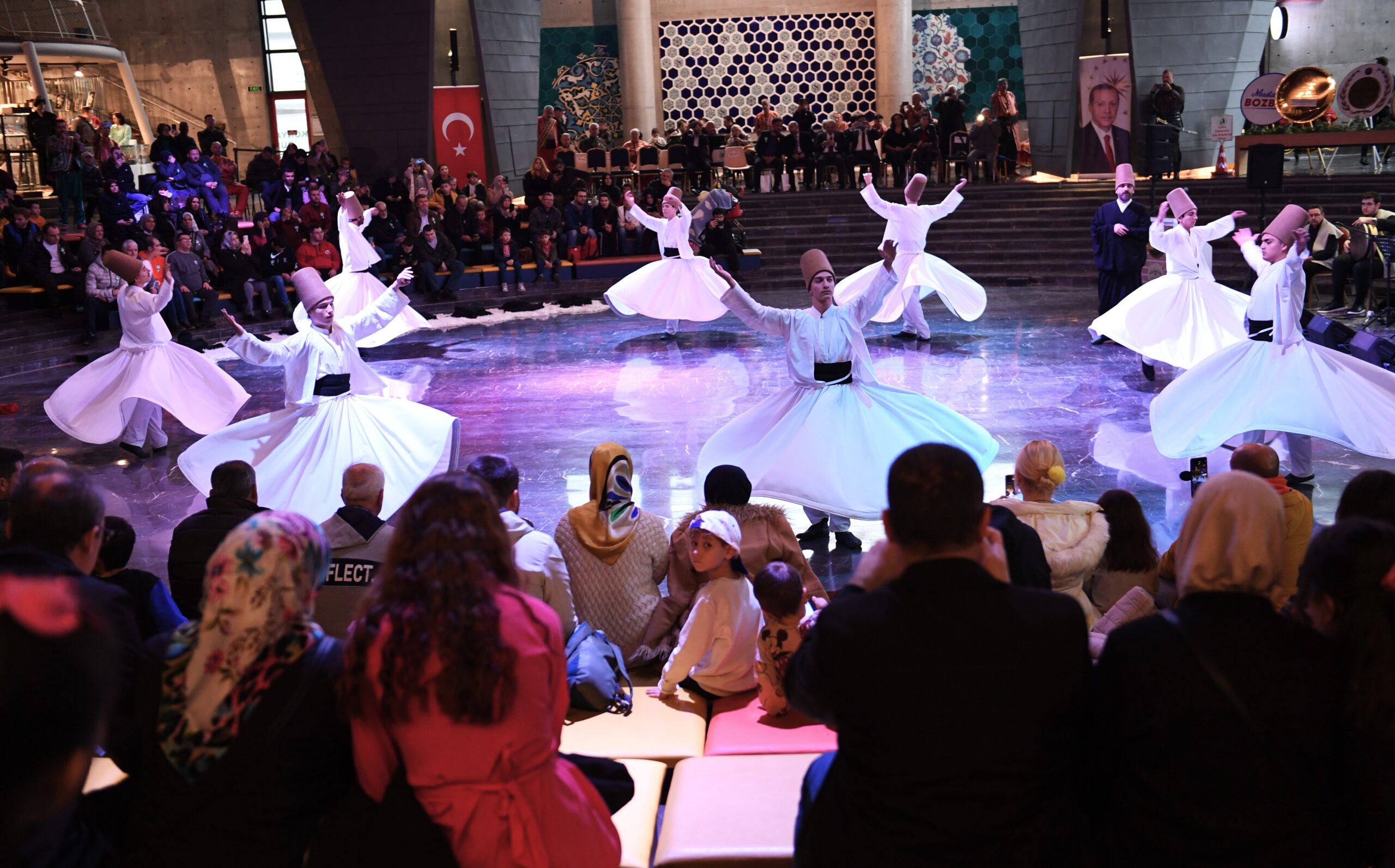 Hazreti Mevlana, 750. vuslat yılında Osmangazi’de anıldı Hazreti Mevlana, 750. vuslat yılında Osmangazi’de anıldı