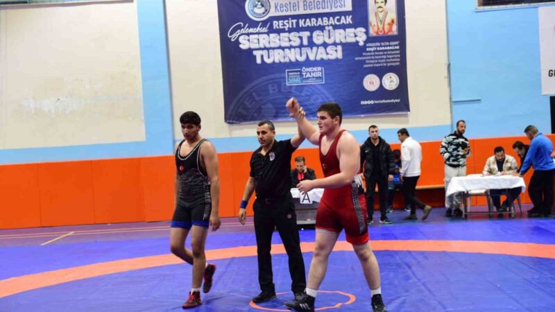 Kestel Belediyesi tarafından düzenlenen 2. Geleneksel Reşit Karabacak Serbest Güreş