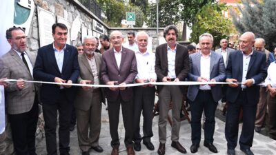 Bursa’daki bu kütüphanede 700 yıllık şiir mirası var