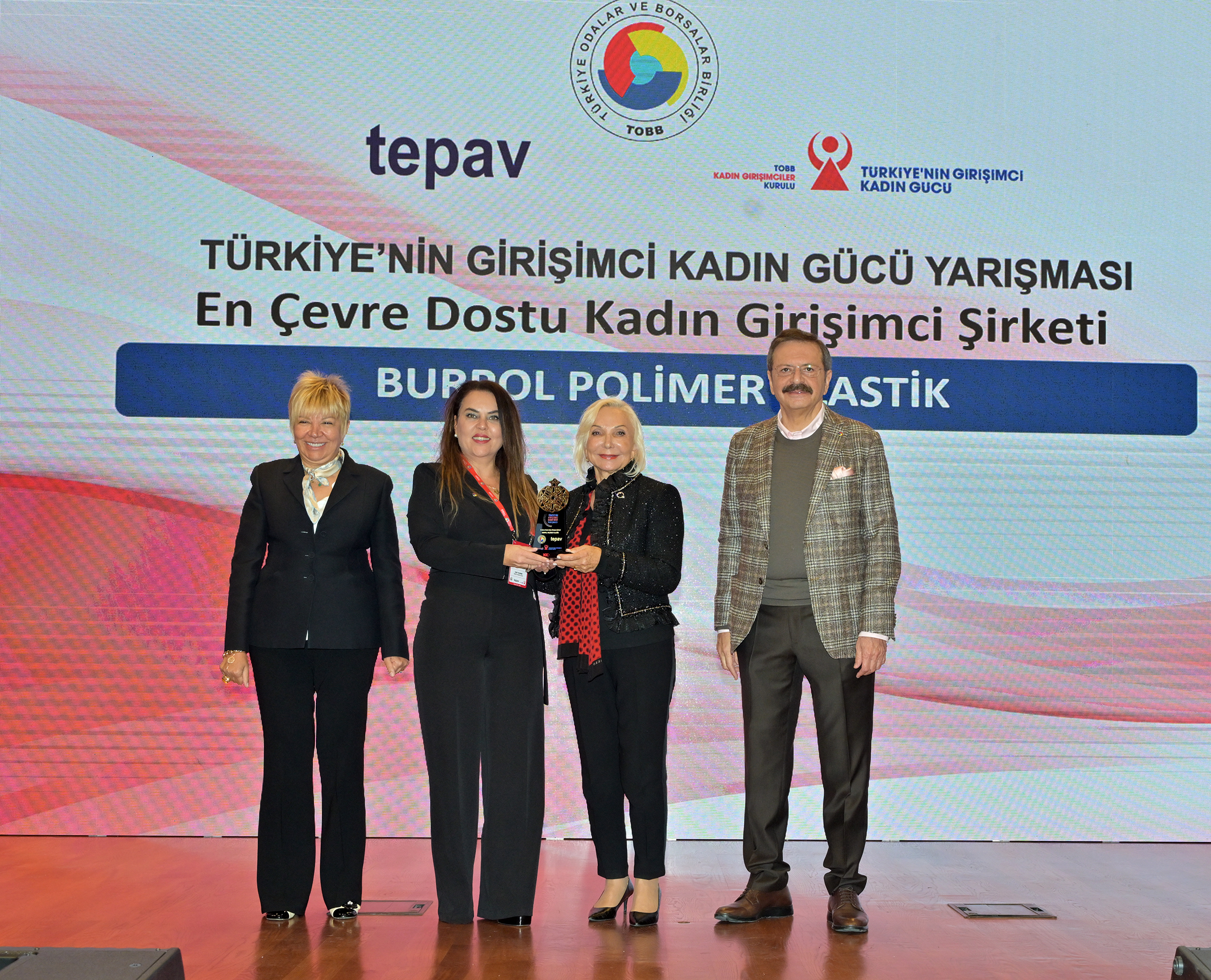 Bursa’nın firması Burpol Polimer’in gurur ödülü… Türkiye’nin en iyisi seçildi… Bursa’nın firması Burpol Polimer’in gurur ödülü… Türkiye’nin en iyisi seçildi…