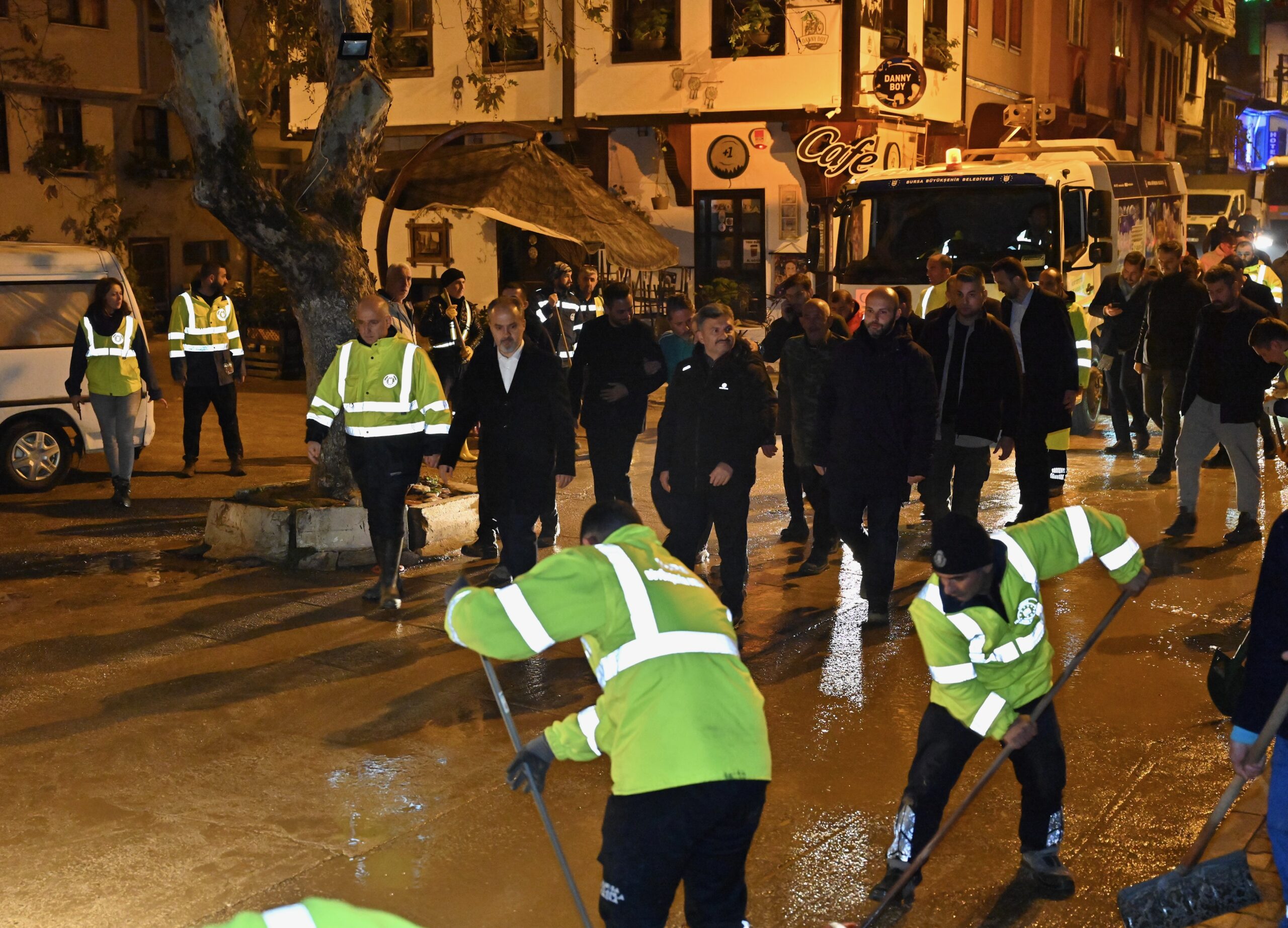Başkan Aktaş’tan Tirilye mesajı; ‘Yaraları el birliğiyle saracağız’