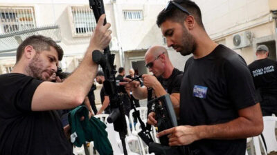 İsrail’de silah ruhsatı başvuruları 7 Ekim’den bu yana rekor kırdı