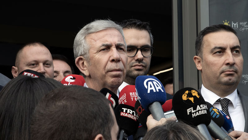 Mansur Yavaş’tan Meral Akşener’e ziyaret