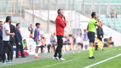 Bursaspor’un hocası Sözkesen kimi hedefe koydu?