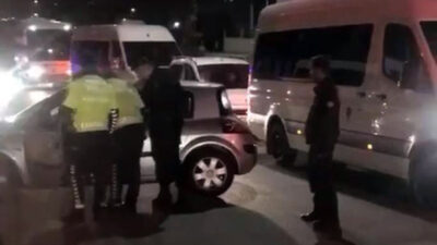 Bursa’da trafikte gülümseten olay! Zor uyandırdılar