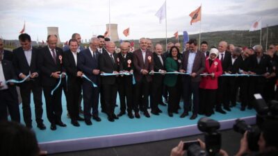 Bursa trafiğini rahatlatacak kavşak açıldı