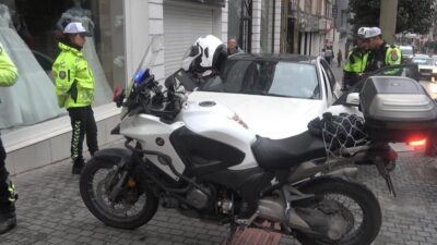 Bursa’da direksiyon başında sızdı! Polisler böyle uyandırdı