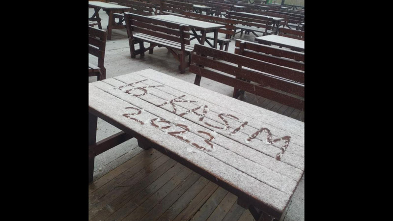 Uludağ’a mevsimin ilk karı yağdı