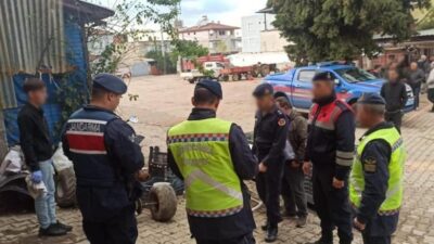 Bursa’da jandarmadan tescilsiz ve çalıntı motosiklet uygulaması