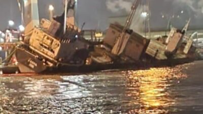 Bursa’da deniz taştı! Yollar göle döndü, gemi yan yattı!