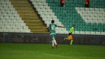 Bursaspor’da 60 yıl sonra bir ilk! ‘O puana ulaşamazsak paraşütsüz düşeriz’