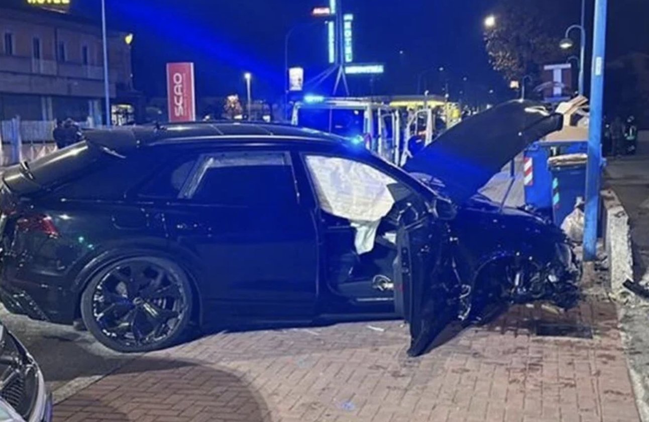 Adana Demirsporlu Balotelli trafik kazası geçirdi!