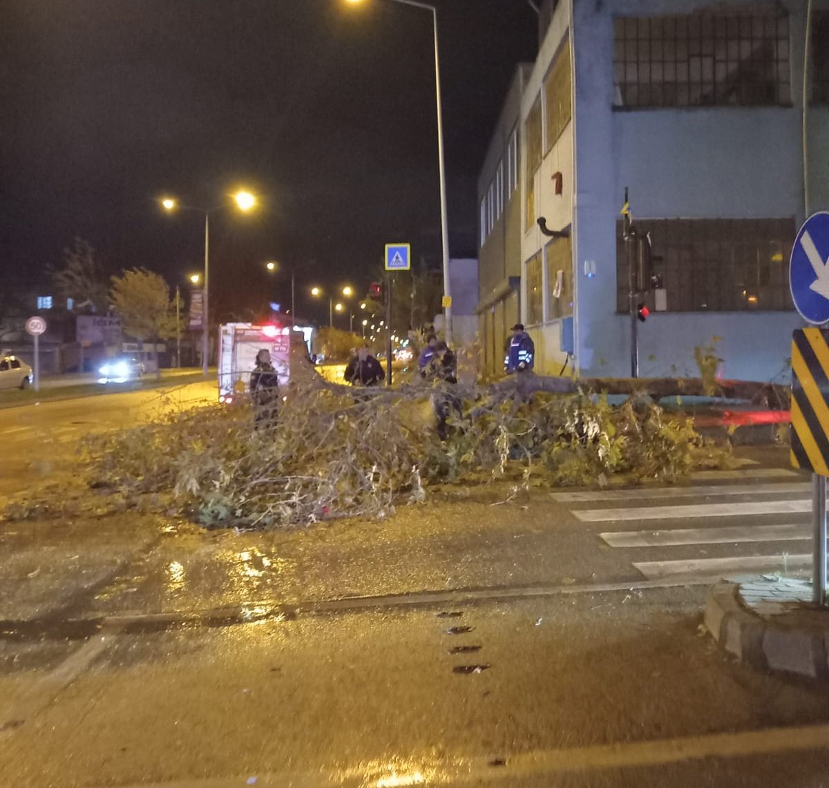 Bursa’da Belediye Başkanı’ndan dışarı çıkmayın uyarısı!