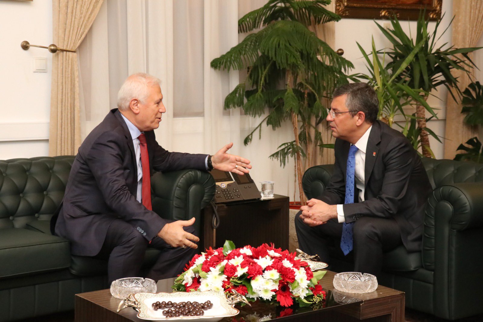 Özgür Özel Bursa için ne dedi? Büyükşehir Adayı Mustafa Bozbey açıkladı… Özgür Özel Bursa için ne dedi? Büyükşehir Adayı Mustafa Bozbey açıkladı…