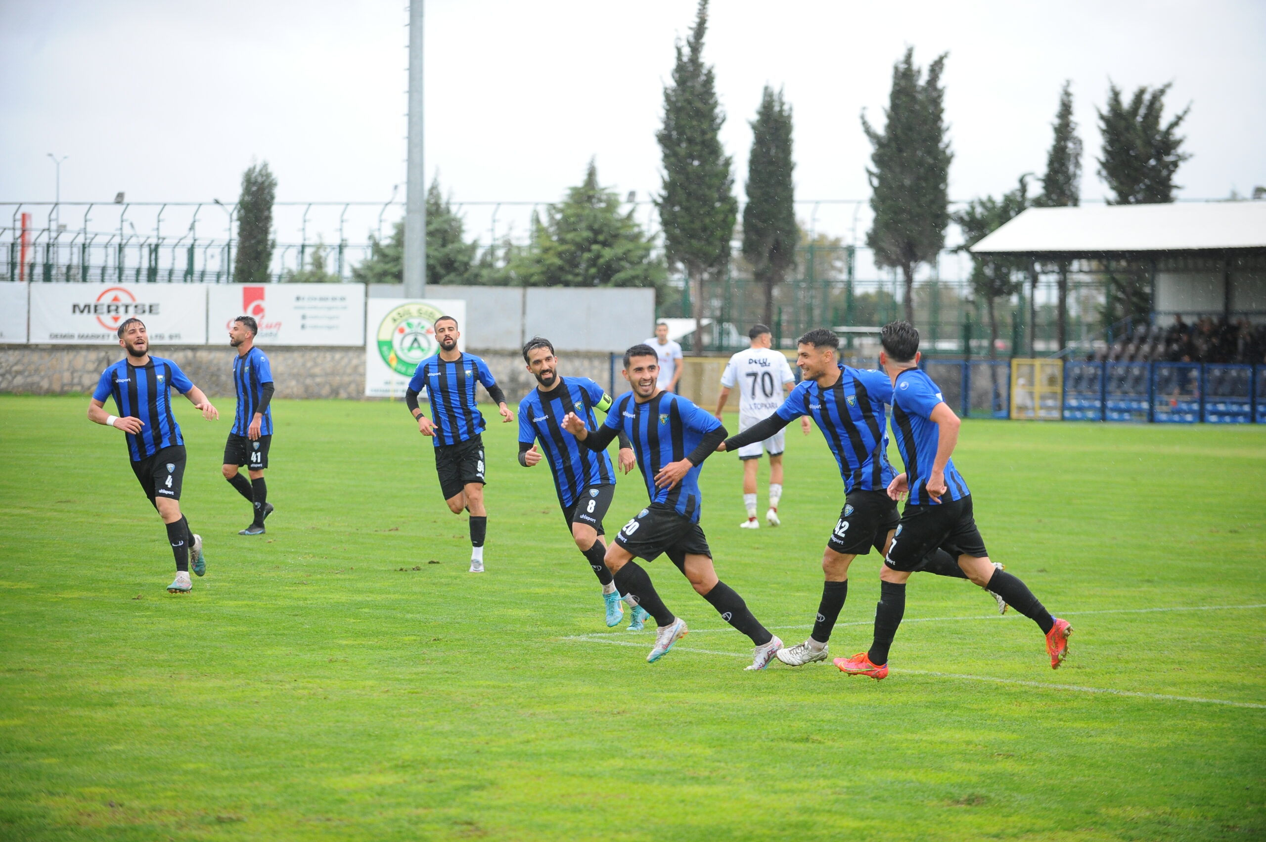 2.Lig’deki Bursa ekibine ilaç gibi gelen skor! 2.Lig’deki Bursa ekibine ilaç gibi gelen skor!