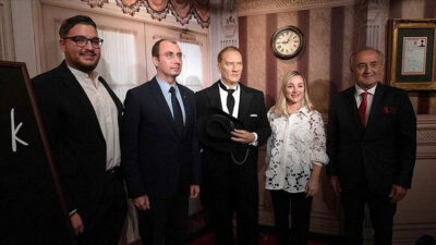 Cumhuriyet'in Kurucusu Gazi Mustafa Kemal Atatürk'ün balmumundan yapılan heykeli, bugünden