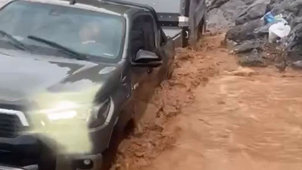 Dünyaca ünlü koyda korku dolu anlar